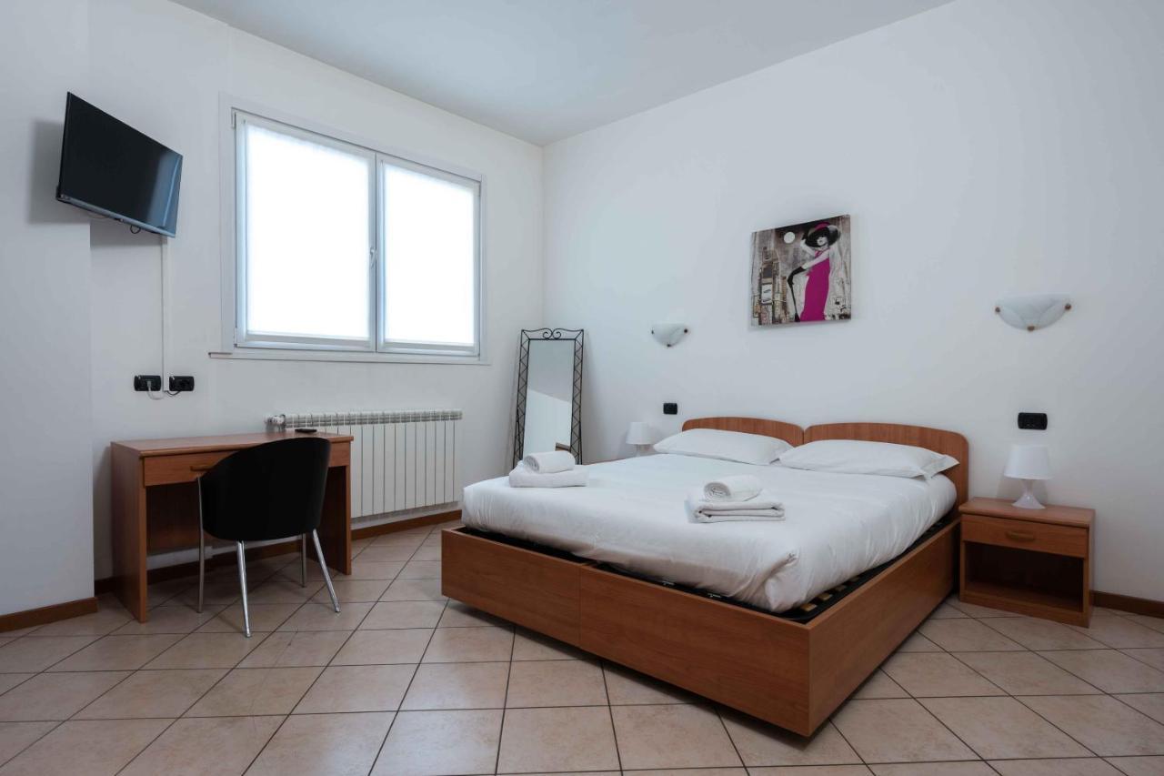 Wayco Rooms Lipomo المظهر الخارجي الصورة