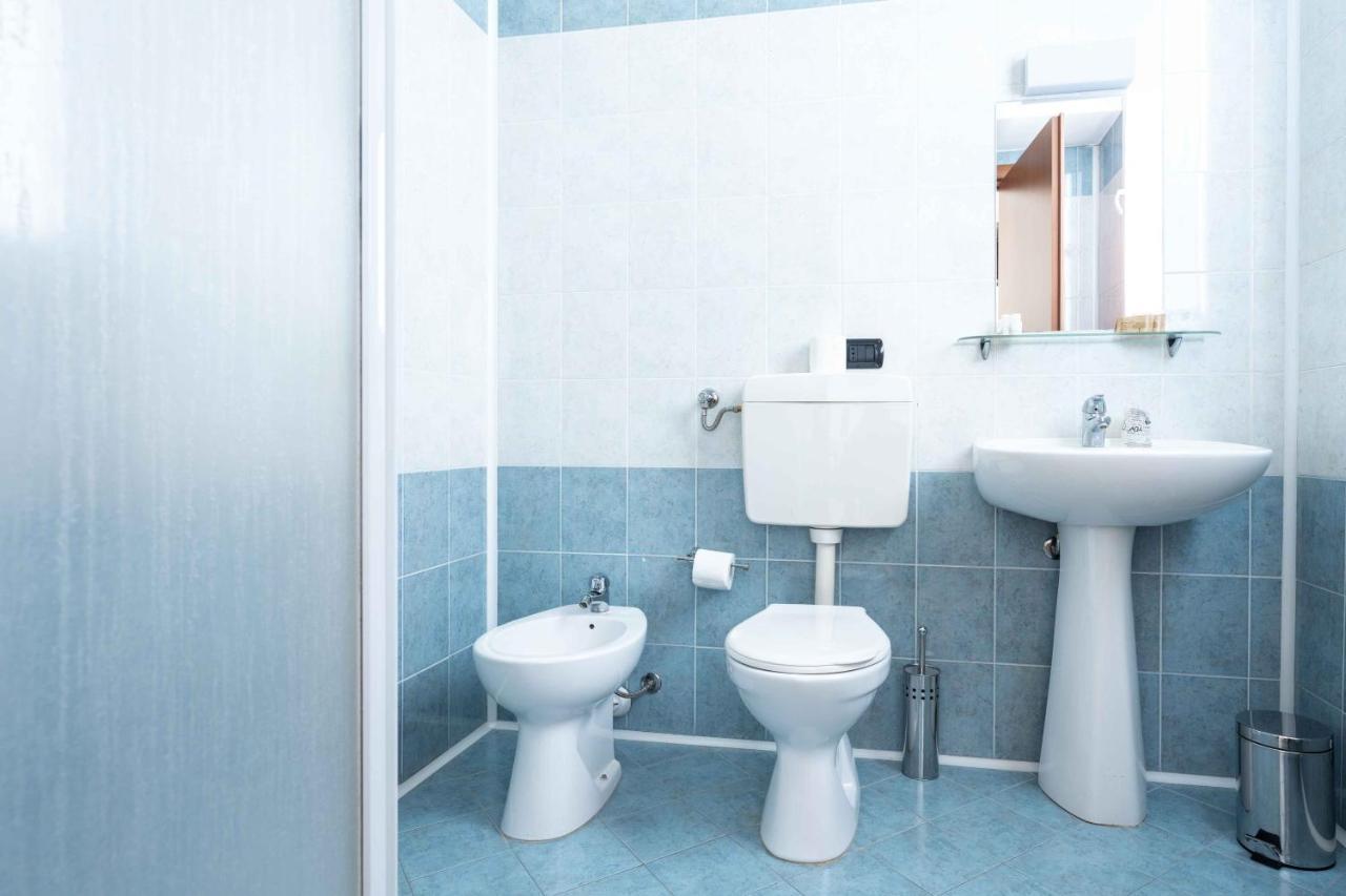 Wayco Rooms Lipomo المظهر الخارجي الصورة