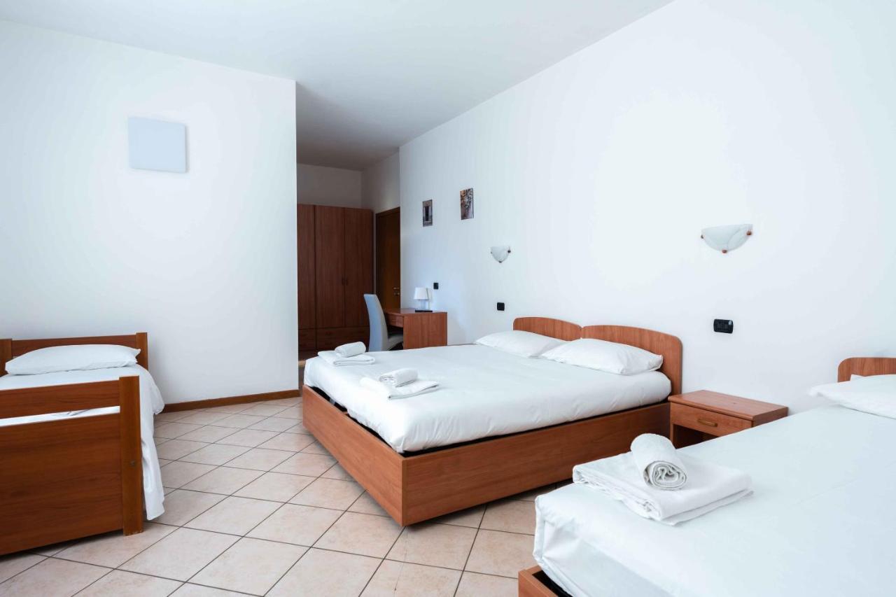 Wayco Rooms Lipomo المظهر الخارجي الصورة